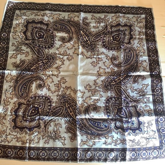 Paisley scarfs,set of 2,vintage,Unknown brand - Picture 5 of 5